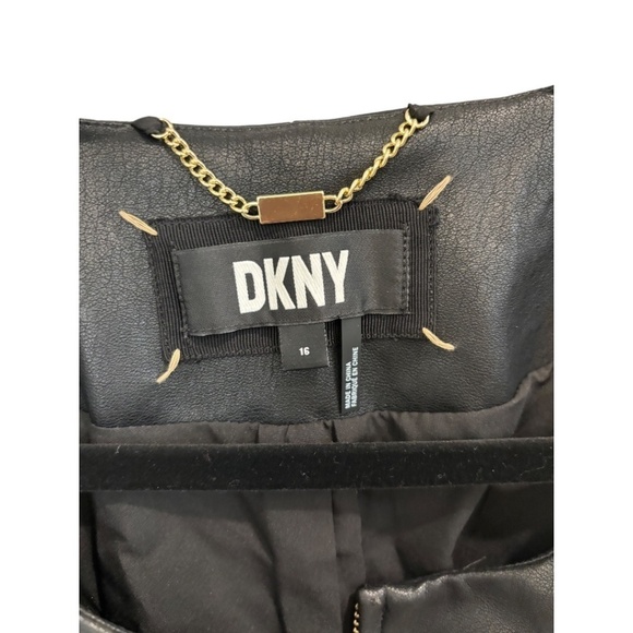 DKNY Plus Size Black Faux Leather Light Weight Soft Shell Jacket Size 16 NWT - Picture 3 of 4